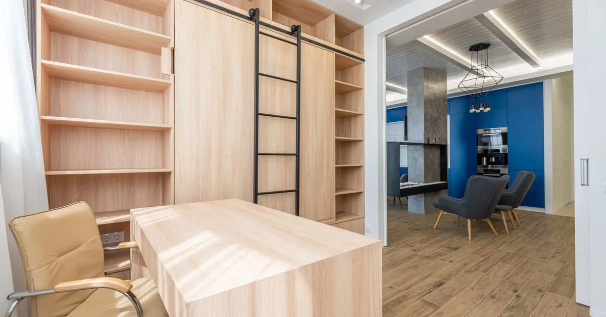 aménagez un bureau à domicile personnalisé, alliant ergonomie, design et fonctionnalité pour un espace de travail optimal et inspirant.